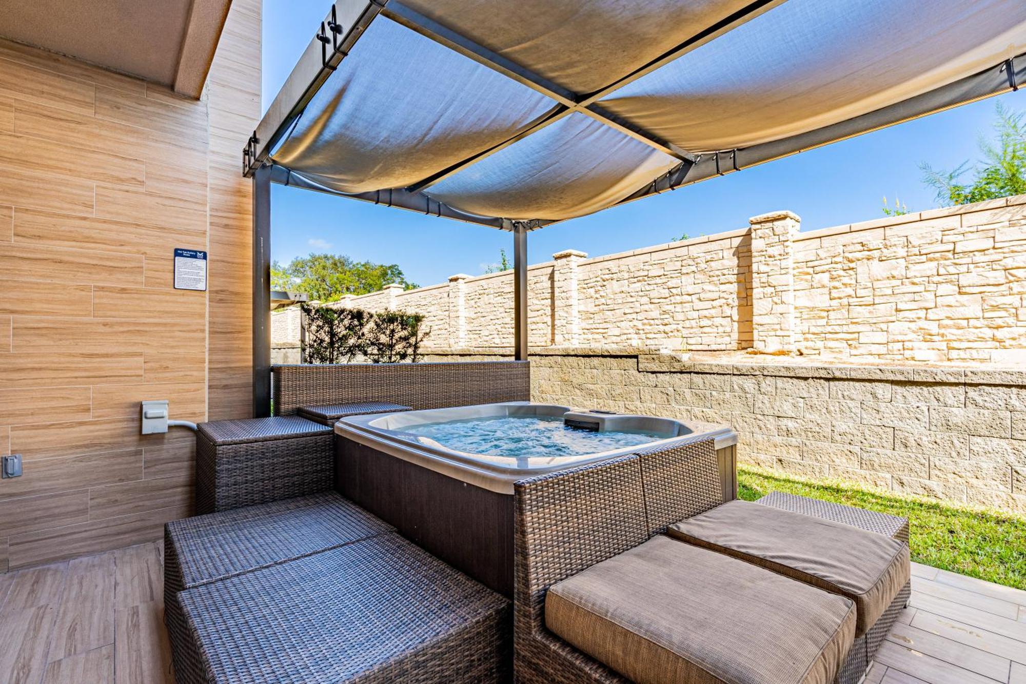 Private Hot Tub Bbq Grill At Magic Village Views Orlando Exteriör bild