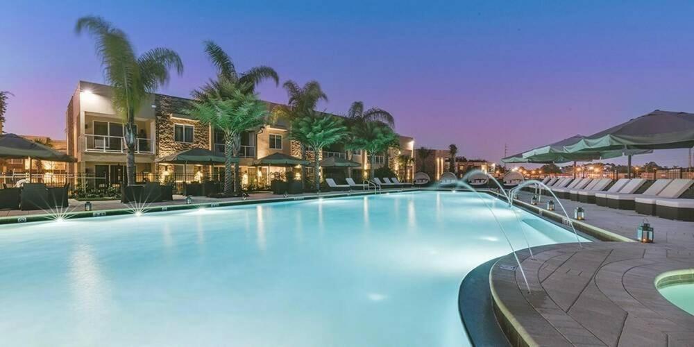Private Hot Tub Bbq Grill At Magic Village Views Orlando Exteriör bild
